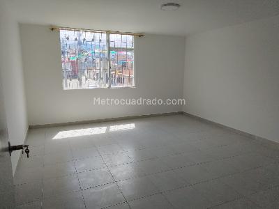 Apartamento de 3 alcobas en arriendo en La Fragua, Bogotá, 150 m² · foto 10 de 19