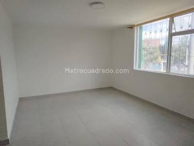 Apartamento de 3 alcobas en arriendo en La Fragua, Bogotá, 150 m² · foto 13 de 19