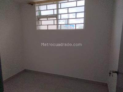 Apartamento de 3 alcobas en arriendo en La Fragua, Bogotá, 150 m² · foto 17 de 19