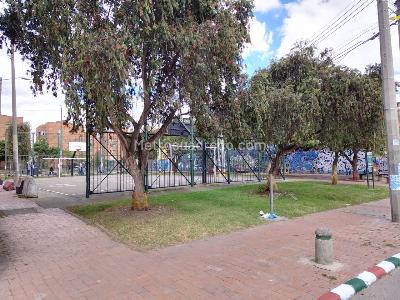 Apartamento de 3 alcobas en arriendo en La Fragua, Bogotá, 150 m² · foto 18 de 19