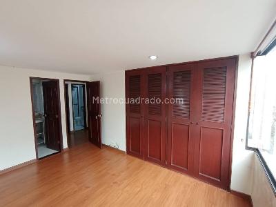 Apartamento de 3 alcobas en venta en El Batán, Bogotá, 71 m² · foto 12 de 20