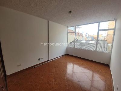 Casa de 4 alcobas en venta en Plazuelas Del Virrey, Bogotá, 56 m² · foto 14 de 20