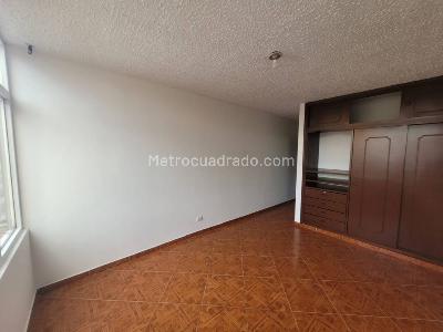 Casa de 4 alcobas en venta en Plazuelas Del Virrey, Bogotá, 56 m² · foto 15 de 20