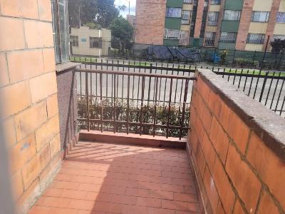 Apartamento de 3 alcobas en arriendo en Pinar De Alamos, Bogotá, 46 m² · foto 3 de 15
