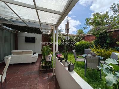 Apartaestudio en arriendo en Pontevedra, Bogotá · foto 9 de 20