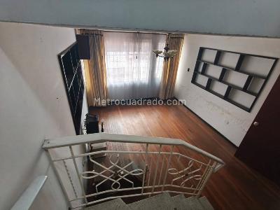 Casa en venta en Galan, Bogotá · foto 8 de 19