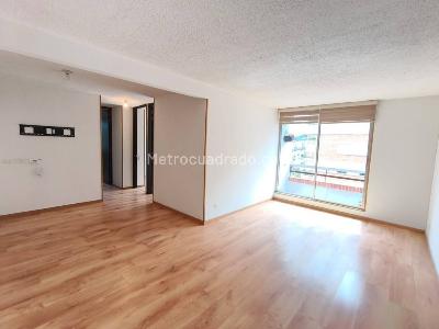 Apartamento de 3 alcobas en venta en Villa Delia Britalia Norte Brital, Bogotá, 66 m² · foto 3 de 20