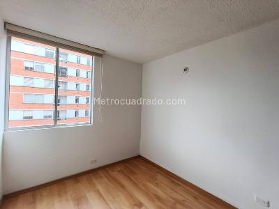 Apartamento de 3 alcobas en venta en Villa Delia Britalia Norte Brital, Bogotá, 66 m² · foto 10 de 20