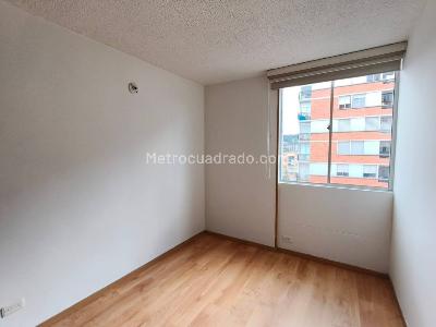 Apartamento de 3 alcobas en venta en Villa Delia Britalia Norte Brital, Bogotá, 66 m² · foto 19 de 20