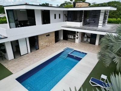 Casa de 5 alcobas en venta en El Cairo, Villavicencio, 650 m² · foto 6 de 8