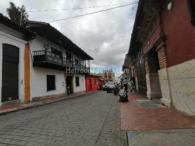 Casa en venta en La Candelaria, Bogotá · foto 3 de 20