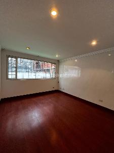 Casa de 5 alcobas en venta en Malibu, Bogotá, 420 m² · foto 11 de 20
