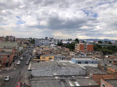 Apartamento de 2 alcobas en arriendo en San Fernando, Bogotá, 50 m² · foto 3 de 20