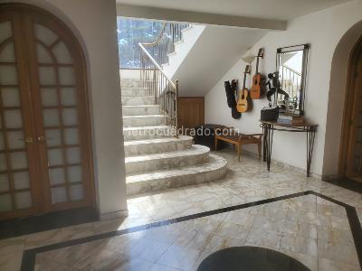 Apartamento de 4 alcobas en venta en Club De Los Lagartos, Bogotá, 348 m² · foto 13 de 15