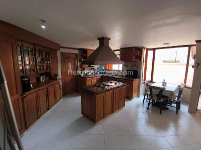 Casa en venta en San Jose De Bavaria, Bogotá · foto 14 de 20