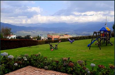 Casa en venta en Altos De Yerbabuena, Chía · foto 11 de 13