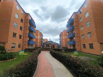 Apartamento en venta en Parque Residencial Puerto Azul, Mosquera · foto 4 de 20