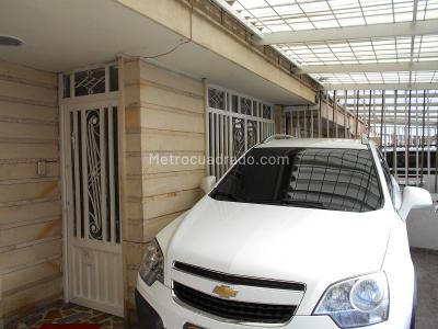 Apartamento en arriendo en Ciudad Berna, Bogotá · foto 3 de 20