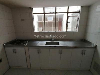 Apartamento en arriendo en Ciudad Berna, Bogotá · foto 10 de 20
