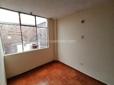 Apartamento en arriendo en Ciudad Berna, Bogotá · foto 15 de 20