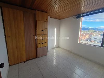 Apartamento de 2 alcobas en arriendo en Prado Jardin, Bogotá, 31 m² · foto 11 de 16