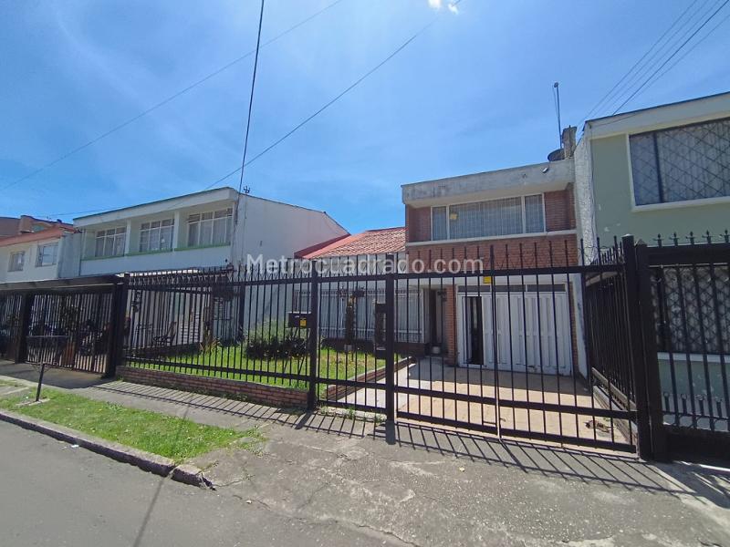 Casa en Arriendo, Normandia, Bogotá D.C. en Normandia