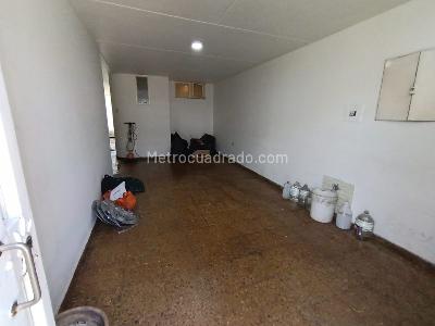 Casa de 4 alcobas en venta en Normandia, Bogotá, 240 m² · foto 5 de 20