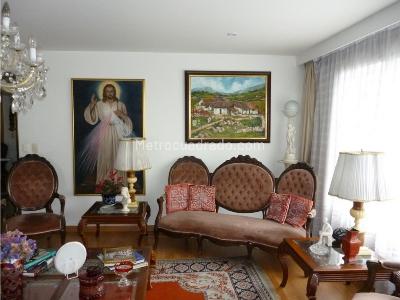 Apartamento de 3 alcobas en venta en Santa Barbara, Bogotá, 180 m² · foto 17 de 20
