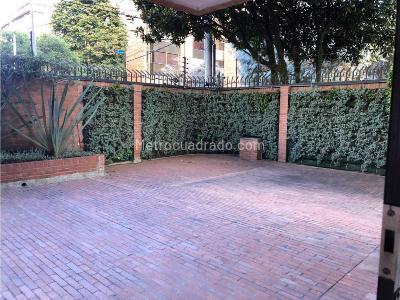 Apartamento de 4 alcobas en venta en La Carolina, Bogotá, 220 m² · foto 20 de 20
