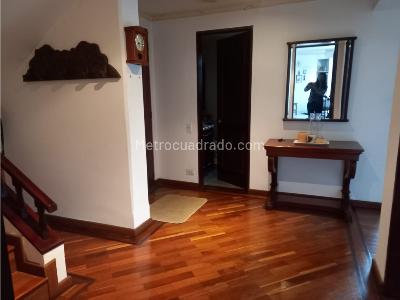 Casa de 4 alcobas en venta en San Jose De Bavaria, Bogotá, 830 m² · foto 17 de 20