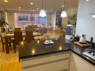 Apartamento de 3 alcobas en venta en Chico, Bogotá, 123 m² · foto 3 de 20