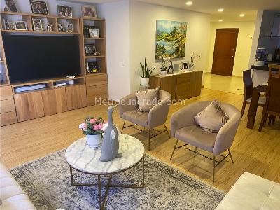 Apartamento de 3 alcobas en venta en Chico, Bogotá, 123 m² · foto 4 de 20
