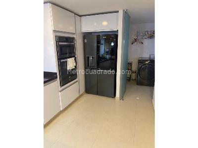Apartamento de 3 alcobas en venta en Chico, Bogotá, 123 m² · foto 12 de 20