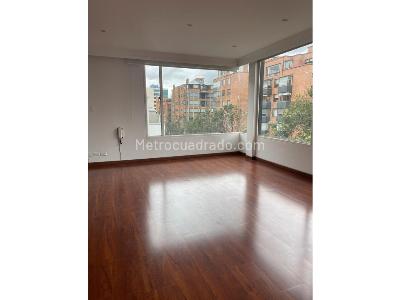 Apartamento de 3 alcobas en venta en Chico, Bogotá, 213 m² · foto 4 de 20