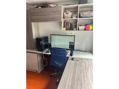 Casa de 5 alcobas en venta en Niza, Bogotá, 521 m² · foto 14 de 20