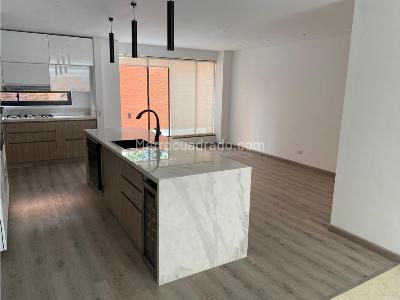 Apartamento en venta en Chico, Bogotá · foto 4 de 20
