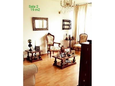 Casa de 5 alcobas en venta en Niza Antigua, Bogotá, 370 m² · foto 6 de 20