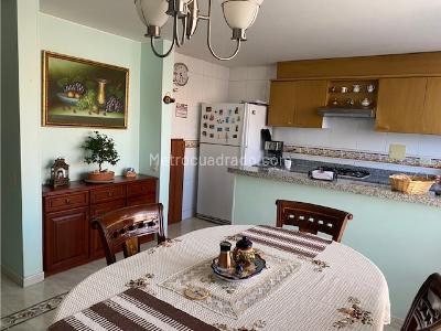 Casa de 4 alcobas en venta en Del Monte, Bogotá, 169 m² · foto 7 de 20