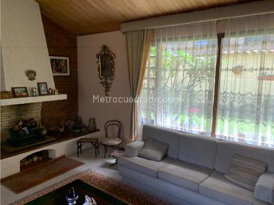Casa en venta en El Contador, Bogotá · foto 2 de 20