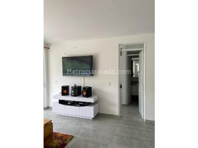 Apartamento de 3 alcobas en venta en Peñalisa, Girardot, 84 m² · foto 8 de 20