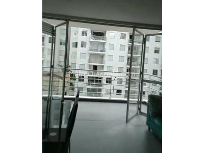 Apartamento de 3 alcobas en venta en Puerto Peñaliza, Girardot, 84 m² · foto 2 de 20