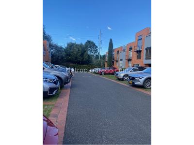 Casa de 4 alcobas en venta en Del Monte, Bogotá, 169 m² · foto 11 de 16