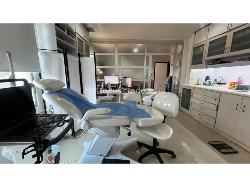 Consultorio en Venta, La Calleja, Bogotá D.C. - Más