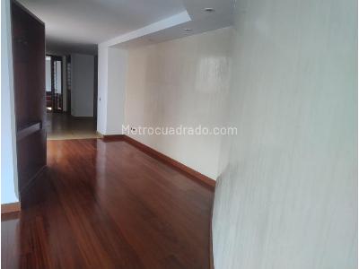 Apartamento de 5 alcobas en arriendo en Santa Barbara Occidental, Bogotá, 340 m² · foto 11 de 20