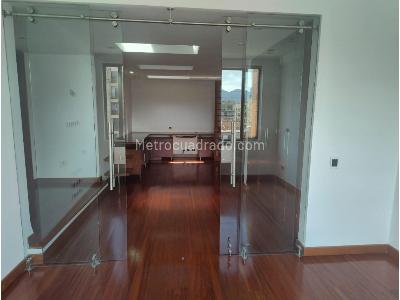 Apartamento de 5 alcobas en arriendo en Santa Barbara Occidental, Bogotá, 340 m² · foto 12 de 20