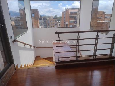 Apartamento de 5 alcobas en arriendo en Santa Barbara Occidental, Bogotá, 340 m² · foto 18 de 20