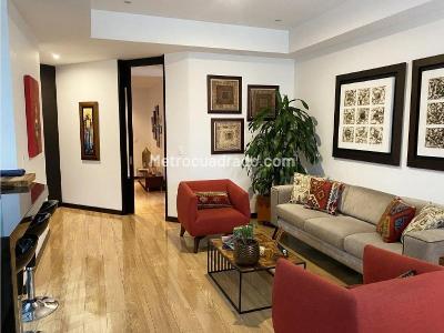 Apartamento de 3 alcobas en venta en Santa Barbara, Bogotá, 127 m² · foto 4 de 19