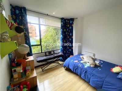 Apartamento de 3 alcobas en venta en Santa Barbara, Bogotá, 127 m² · foto 15 de 19