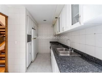 Casa de 4 alcobas en venta en Altos De Sotileza, Bogotá, 357 m² · foto 16 de 20