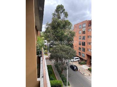 Apartaestudio en venta en El Virrey, Bogotá, 54 m² · foto 12 de 20